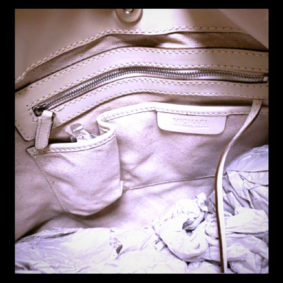 🛑reserve🛑Michael Kors Large Shoulder Bag - Picture 3 of 4